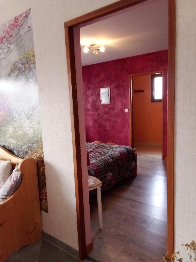 Ruynes-en-Margeride Auberge Les Volpilieres المظهر الخارجي الصورة